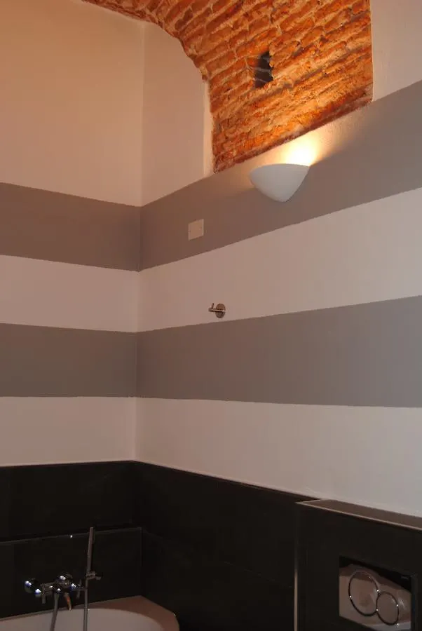 Senzafissadimora Bed & Breakfast Albenga