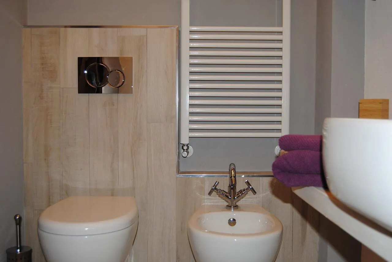 Senzafissadimora Bed & Breakfast Albenga
