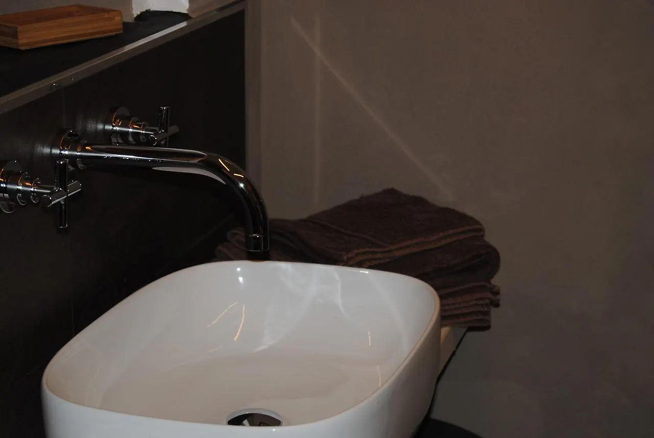 Senzafissadimora Bed & Breakfast Albenga 0*,
