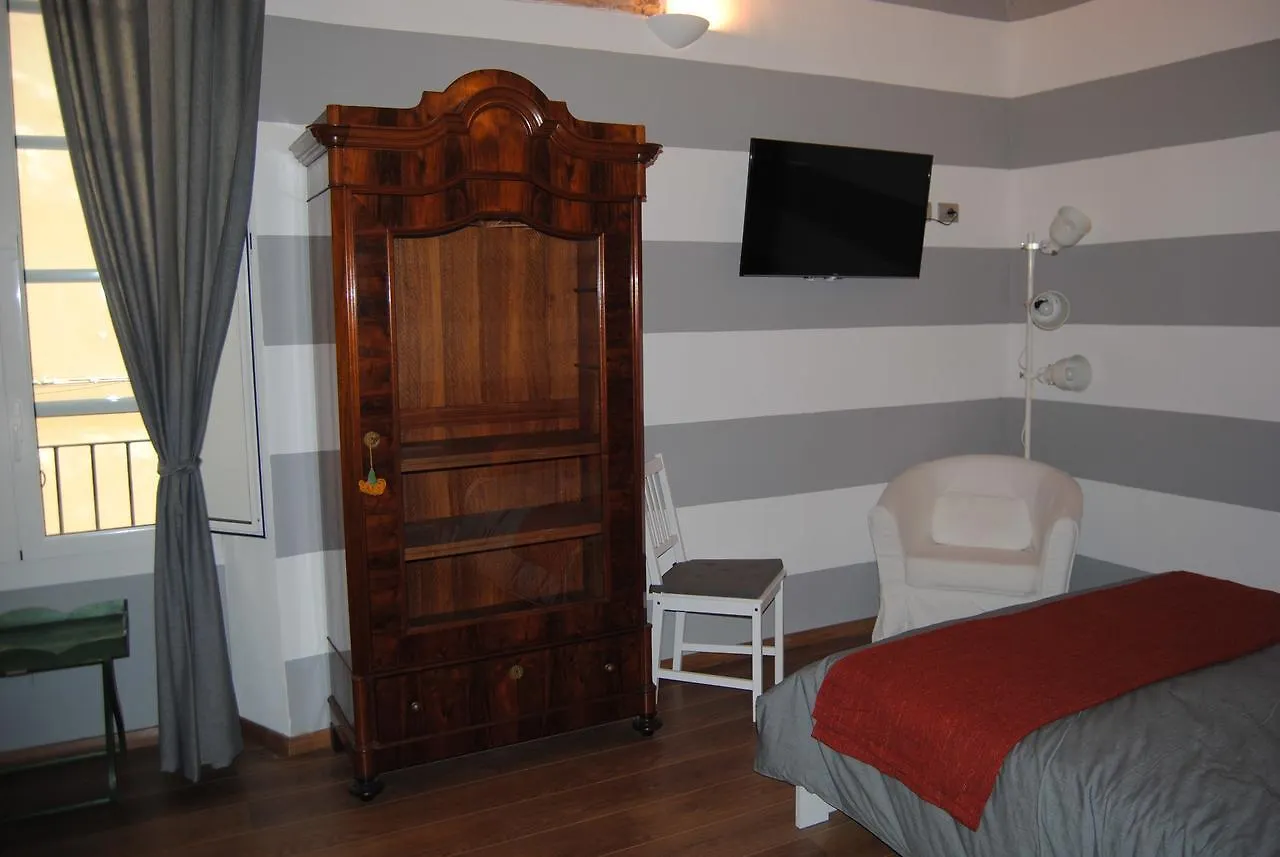 Senzafissadimora Bed & Breakfast Albenga