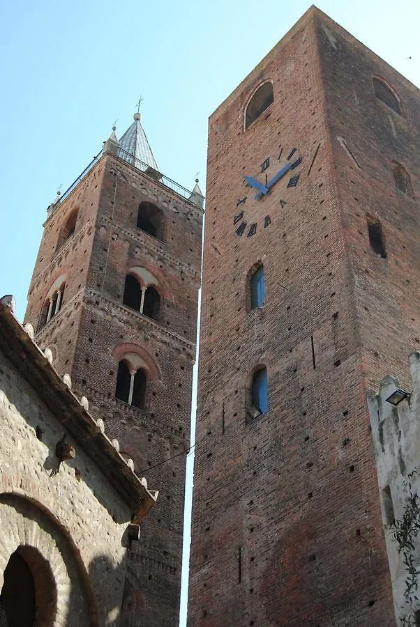 Senzafissadimora Bed & Breakfast Albenga