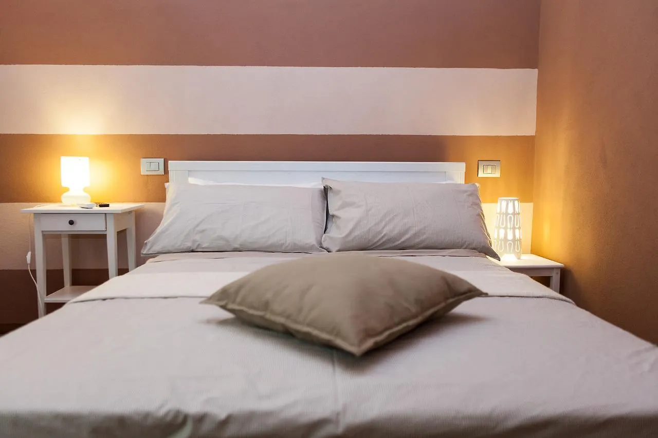 Senzafissadimora Bed & Breakfast Albenga