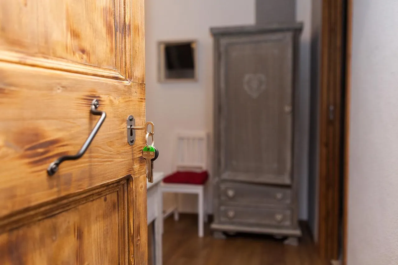 Senzafissadimora Bed & Breakfast Albenga