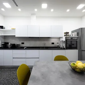 Largodoria - Viagenova, Box Auto Privato Incluso Apartment
