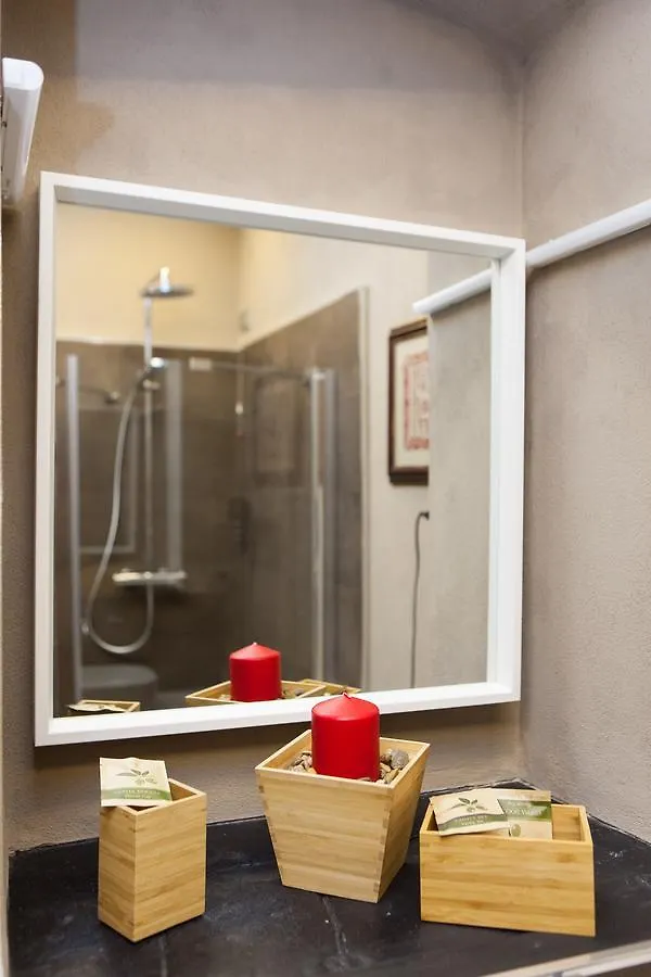 Senzafissadimora Bed & Breakfast Albenga